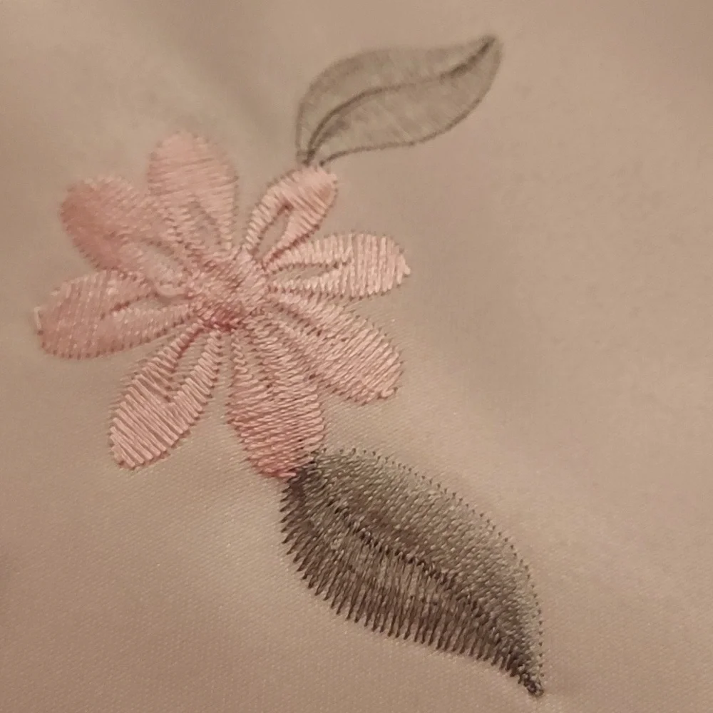 Vintage Cream Embriodered Napkins Pink Flower Green Leaves Set Of 11 Bridgerton